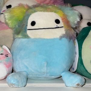 Zozo Bigfoot Squishmallow